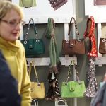 Veľké peňaženky - prečo sú v roku 2026 stále absolútnym hitom? panske-penazenky-9a